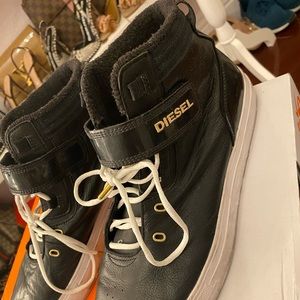 Men’s Diesel shoes